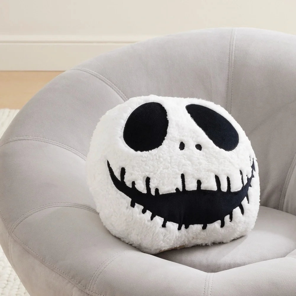 Pottery Barn Teen The Nightmare Before Christmas Jack Skellington đ Pillow BNWT - Picture 2 of 9